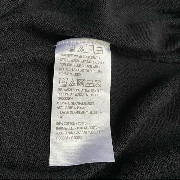 Joan Rivers Black Mock Net Knit Top w/ Pockets Size XS - Picture 5 of 6